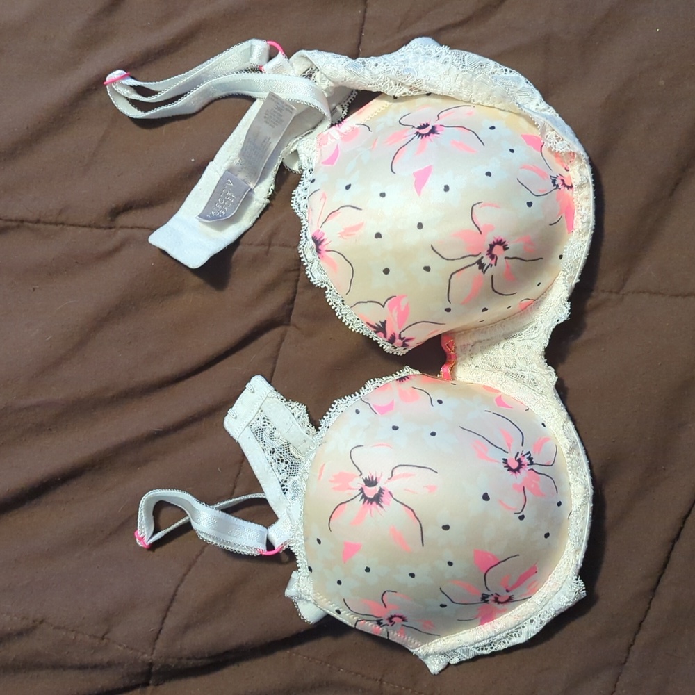Victoria's Secret Bra